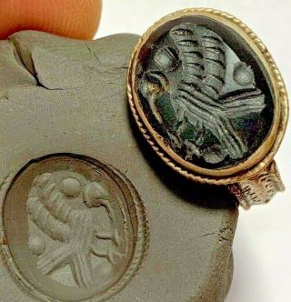 Late Medieval Silver Ring Seal Bird Rare Stone Intaglio 8.  1gr 30mm (21mm Inner)