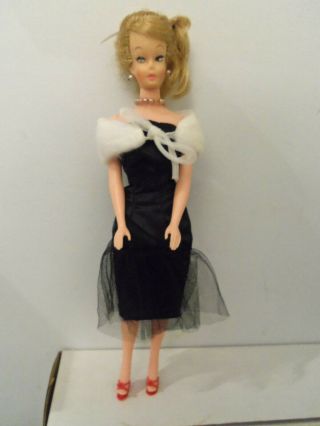 Vintage 1960s Uneeda Wendy Doll Barbie Clone