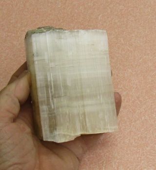 MINERAL SPECIMEN OF CRYSTALINE TRONA FROM GREEN RIVER WYOMING 3