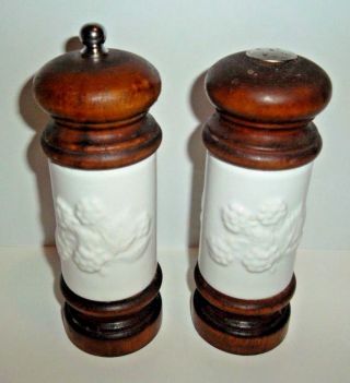 Vintage Mr Dudley Milk Glass Salt Shaker Pepper Grinder Set Dark Wood Rare 70 