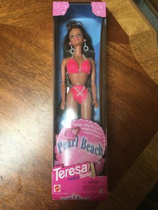 Vintage Barbie Pearl Beach Teresa Doll & Magic Ring 1997 18579 Mattel