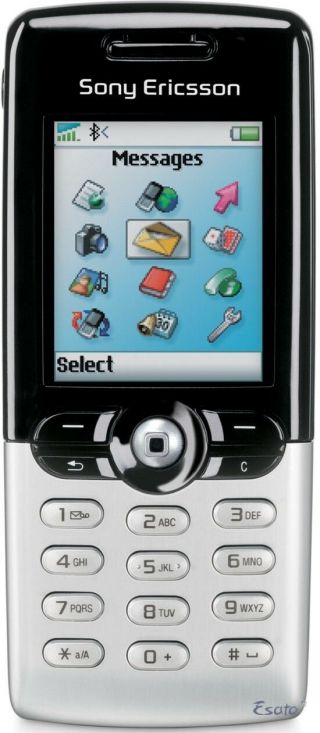 Sony Ericsson T610 - Silver  Cellular Phone - Rare Collectible