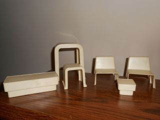 Vintage Barbie ? White Mid Century Modern Furniture Chairs Etc Mpn 7m - 6133 - 11