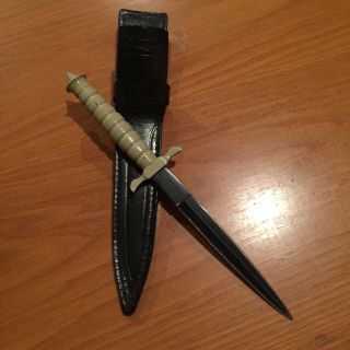 V42 Stiletto Fighting Knife Gil Hibben & Marked Leather Sheath Vtg Rare Desert