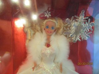 Barbie Happy Holidays Special Edition 1989 Doll No.  3523 2