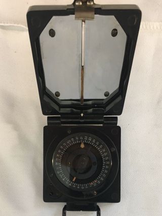 Antique Ww2 British T.  G.  Co Ltd Mark 1 Magnetic Marching Compass.