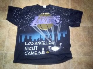 Vintage Los Angeles La Lakers T - Shirt Rare Hard To Find Front And Back Graphics