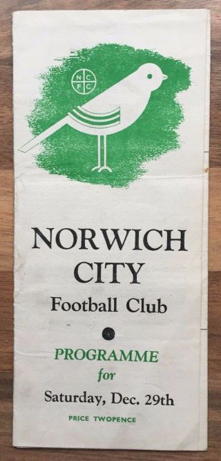 Rare Norwich City Reserves V C.  E.  Y.  M.  S.  - 29th December 1945