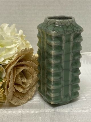 Vtg Chinese Japanese Oriental Green Glazed Porcelain Flower Vase Unique Shape