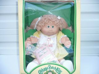 Vintage 1983 Cabbage Patch Kids Girl Doll Meggi Leona Pink Hair Green Eyes