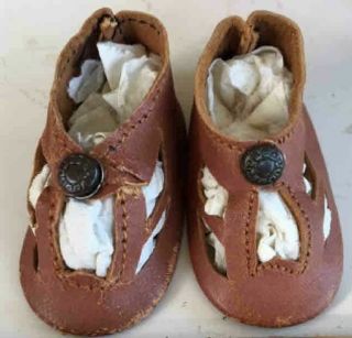 Antique Doll - Brown Leather Center Snap Sandals - Germany