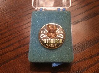 Vintage 1966 Pittsburgh Pirates World Series Phantom Press Pin (rare)