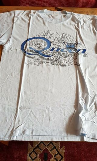 Rare And Unusual Blue Queen T - Shirt - Large