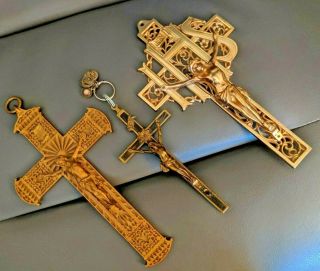 Antique Catholic Wall Cross Crucifix Jesus Christ Statue Sculpture Plaque Charms