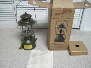 Rare Vintage 1952 Coleman Us Military No 252a Gasoline Lantern W/ Box & Paperwor