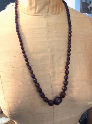 Vintage Antique Faceted Cherry Amber Bakelite Necklace With Barrel Clasp 27 Gr