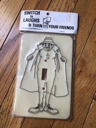 Vintage Flash It Corp.  Flasher Gag Gift Light Switch Cover Plate 1976