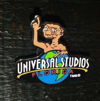 Universal Studios E.  T.  Movie Collectible Pin Authentic Vintage Rare B