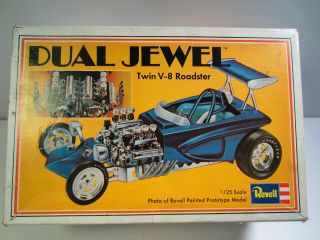 Vintage 1974 Revell Dual Jewell 1/25 Scale Twin V - 8 Roadster Model Kit H - 1329