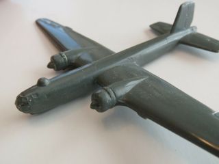 RARE Wiking model of German WW II aircraft ID model of HE 177 - 1/200 2