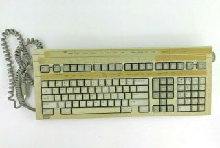 Vintage Wang 724 Keyboard Beige Cheat Sheet Cable Attached Rare Feet Ok
