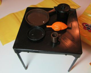 Vintage 1971 Barbie Camping Accessories Yellow Black