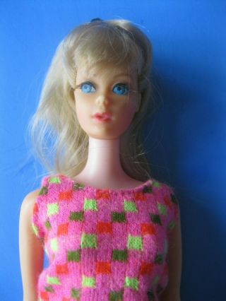 Vintage Barbie Doll Mod Blonde Twist N Turn Barbie 1160 & Swimsuit Top Japan