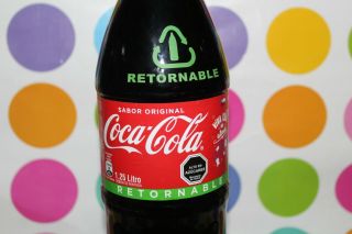 CHILE edition OLD COCA COLA BIG TALL BOTTLE ACL RARE SIZE 1.  25 1250 1 1/4 LITER 2