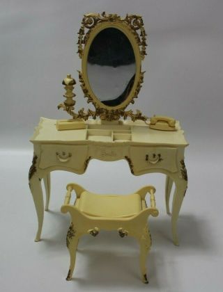 Barbie Suzy Goose 1963 Dollhouse Dressing Vanity Mirror Table & Stool Cream