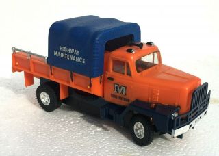 Rare Orange & Blue Motorific Ih Highway Maintenance Truck - 1:32nd Scale By Ideal