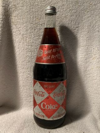 Rare Full 32oz Coca - Cola Diamond Foil Label No Deposit Soda Bottle Hard To Find