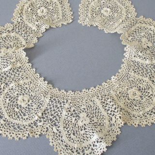 Antique Handmade Irish Crochet Lace Scalloped Collar W Layered Roses 4 " Wide