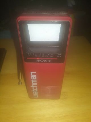Vintage/rare Red Sony Watchman Fd - 10a Uhf/vhf Black & White Portable Tv