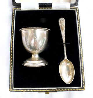 Vintage Broadway & Co Solid Sterling Silver Egg Cup And Spoon 1963 Boxed - C57