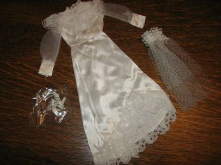 Vintage Barbie Doll Wedding Gown Dress Veil & Shoes