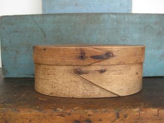 19th Century Primitive Two Fingers Oval Wood Pantry Box Maybe Shaker? American