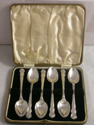 Boxed Set 6 1922 George V Silver Coffee Spoons 74 Grams Chippendale Pattern