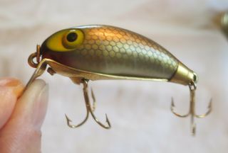 Vintage Wright & Mcgill Miracle Minnow Lure Pre - Owned