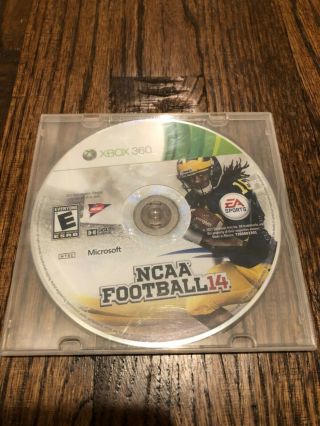 NCAA Football 14 (Xbox 360,  2013) HARD TO FIND/RARE DISC ONLY 2