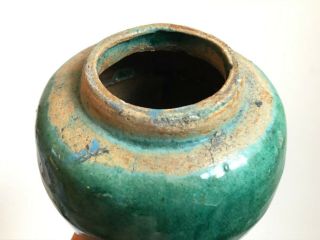 Antique Chinese stoneware green glaze ginger Jar Vase Ming Dynasty - signed 3