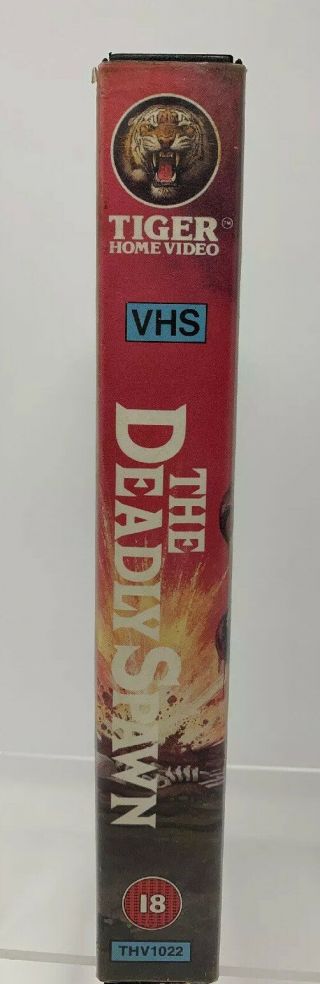 VINTAGE TIGER VIDEO THE DEADLY SPAWN VHS CLAMSHELL SHAPE HORROR RARE 2