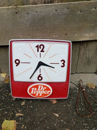 Vintage Dr.  Pepper Light Up Sign And Clock - Rare