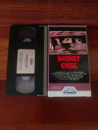 Basket Case VHS Media Home Entertainment Early Print Horror Cult Film Rare & HTF 2