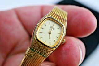 Vintage Seiko Ladies Gold Tone Watch 2020 - 5569 Bx - 5