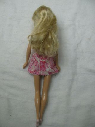 Vintage 1966 MATTEL Long Blonde Hair Barbie with Pink & White Dress 3