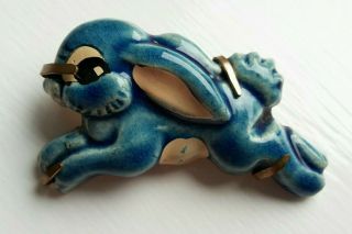 Rare Art Deco 1930s Doliet Style Ceramic Porcelain Blue Rabbit Brooch Pin O35