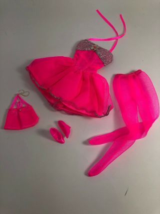 1996 Mattel Barbie Pink Party Fashion Avenue Dress Shoes Purse 15862