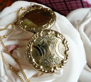 Antique Gold Rg/gf Locket/pendant C1910 Etched & Pretty W/chain Delightful