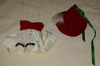 Vintage Vogue Ginny Muffie Ginger Christmas Holiday Outfit Exc.  $9.  99