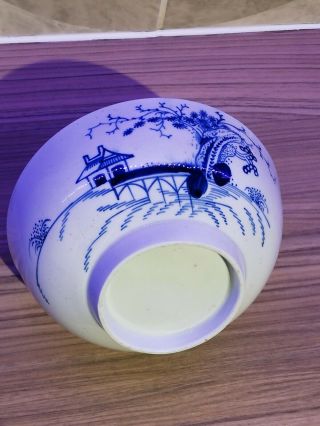 Antique Blue And White Chinese Porcelain Bowl.  6.  25 Inch.
